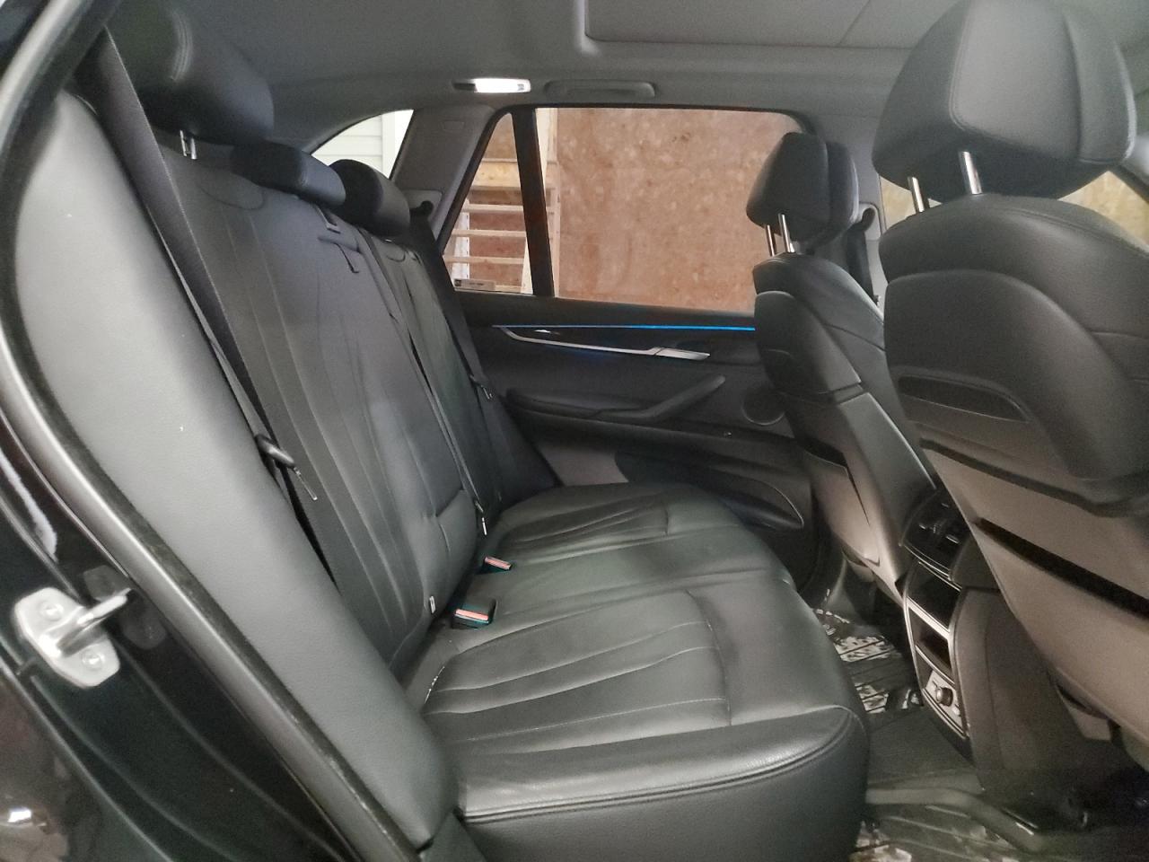 BMW X Series Xdrive50i Image 11