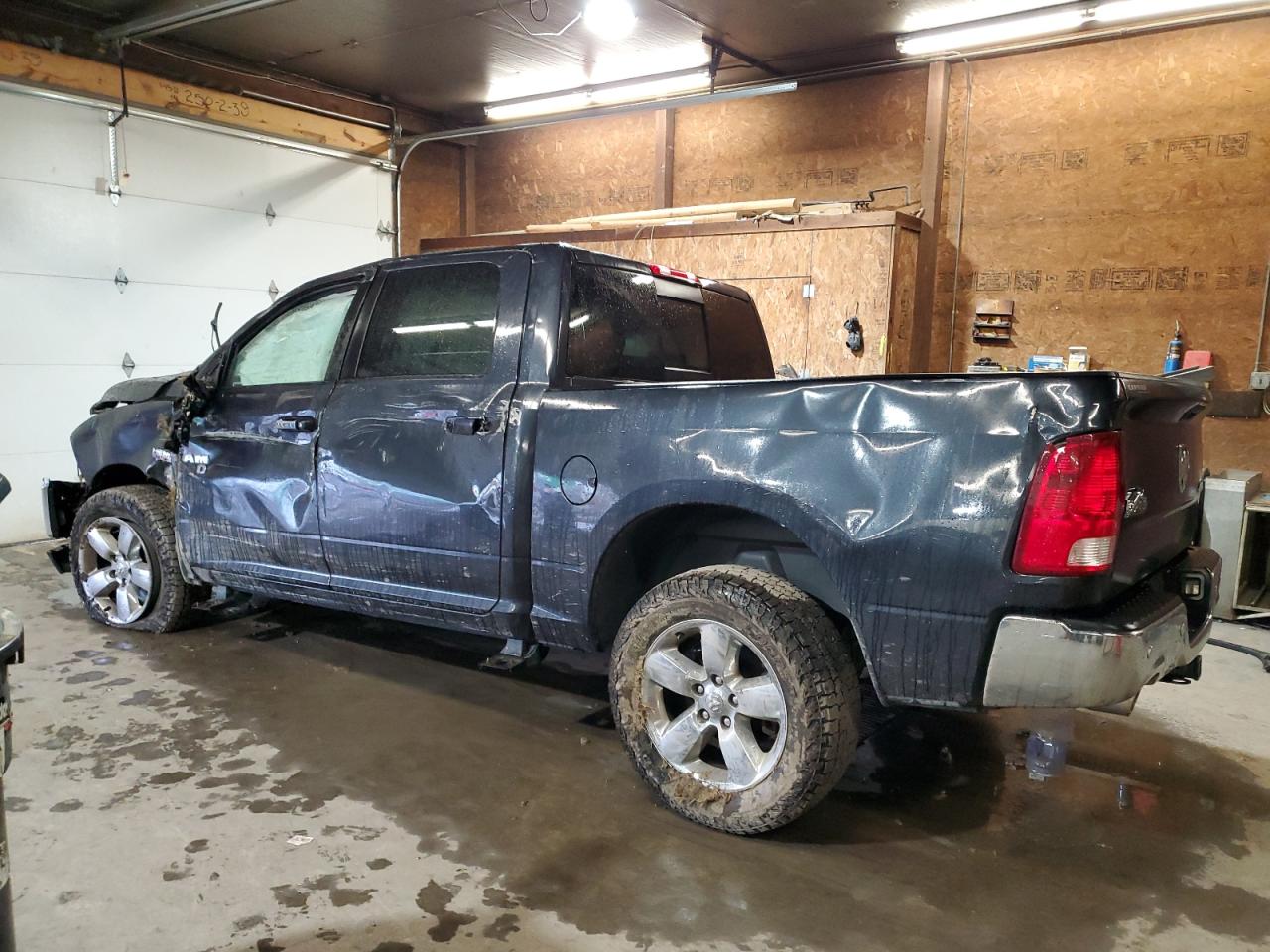 Ram 1500 Slt Image 3