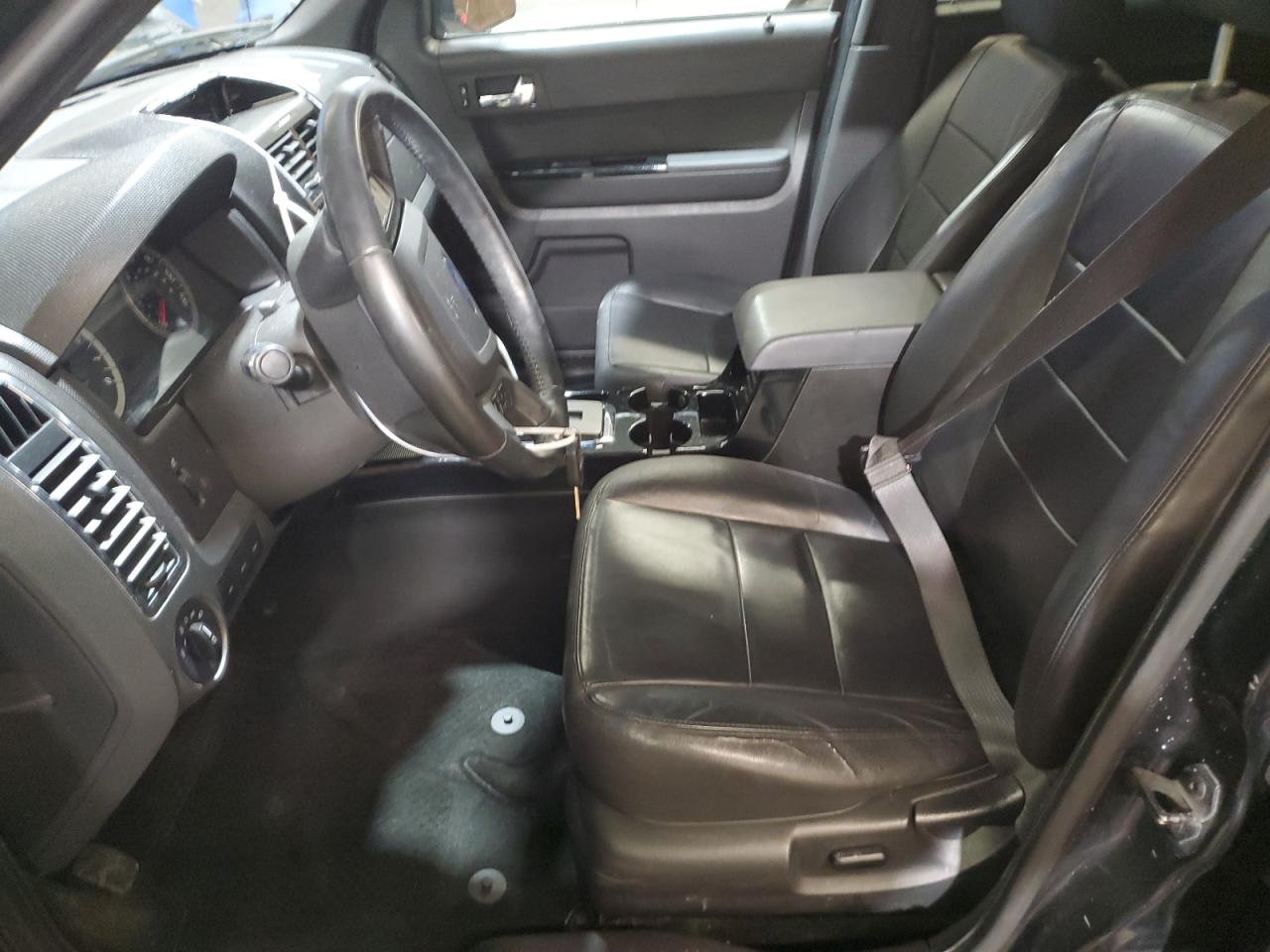 Ford Escape Limited Image 3