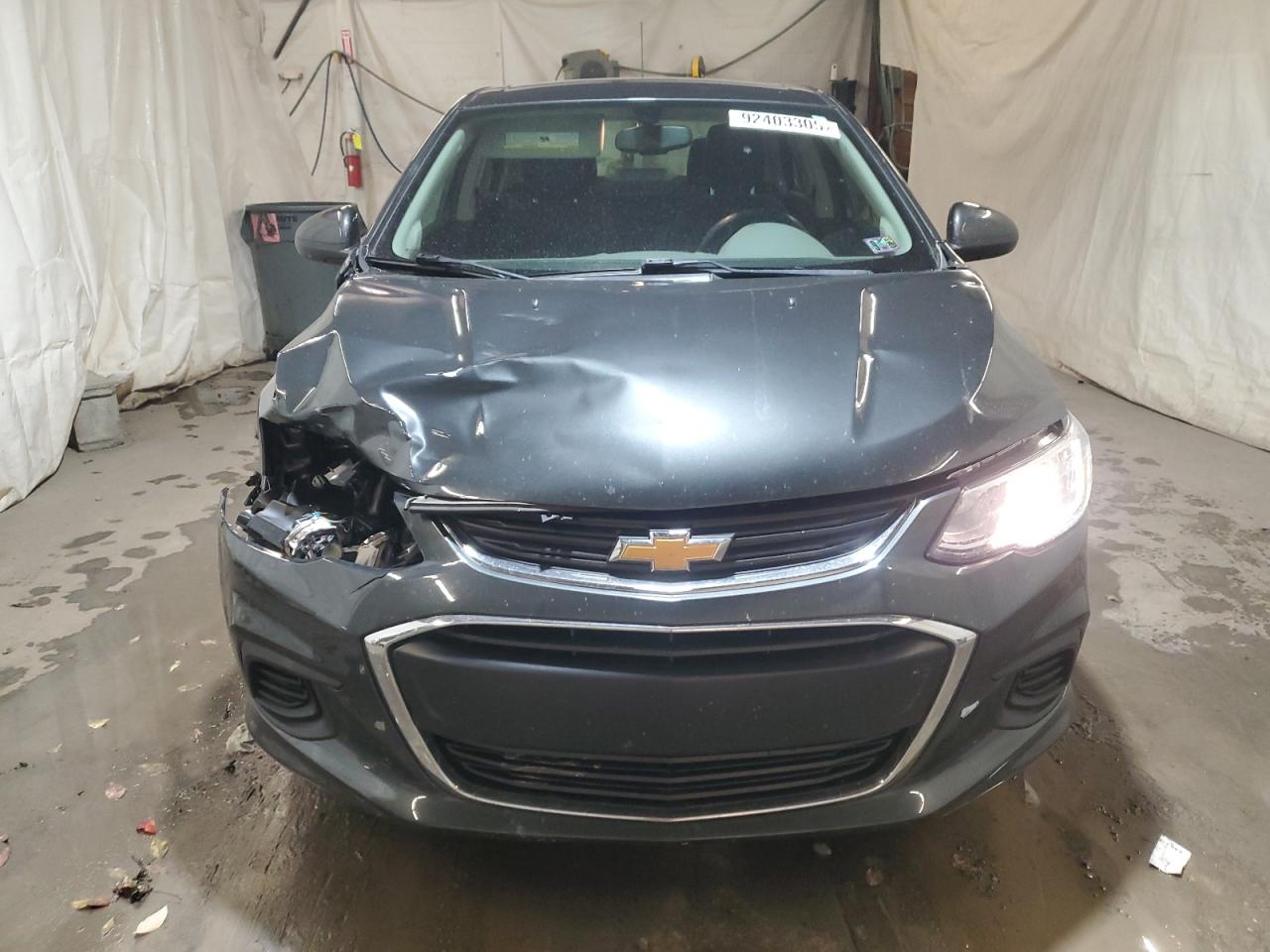 Chevrolet Sonic Lt Image 11