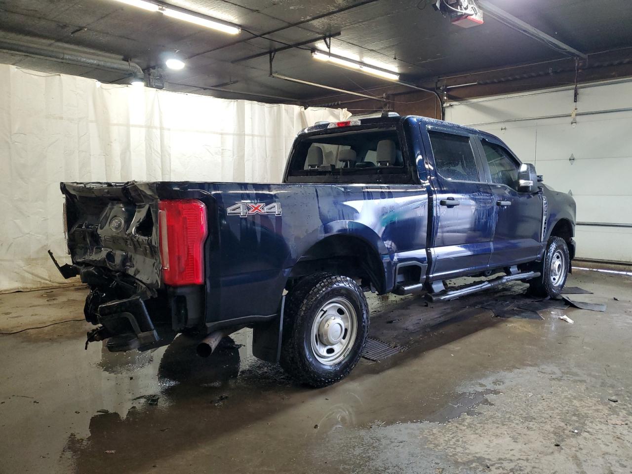 Ford F-250 Super Duty Image 2