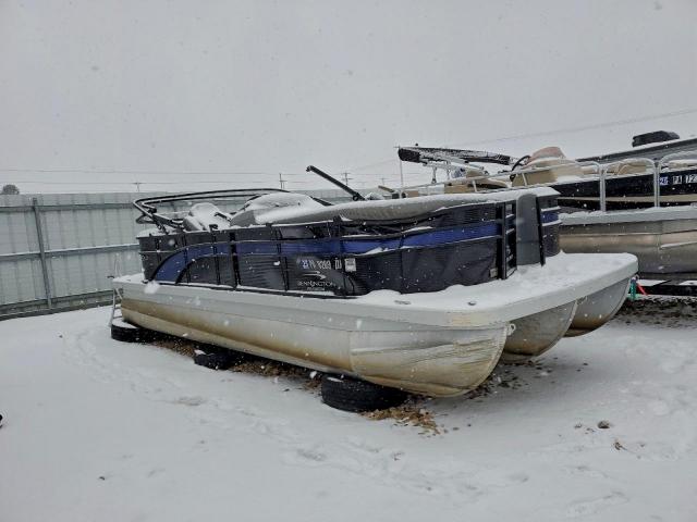  Salvage Beni Pontoon