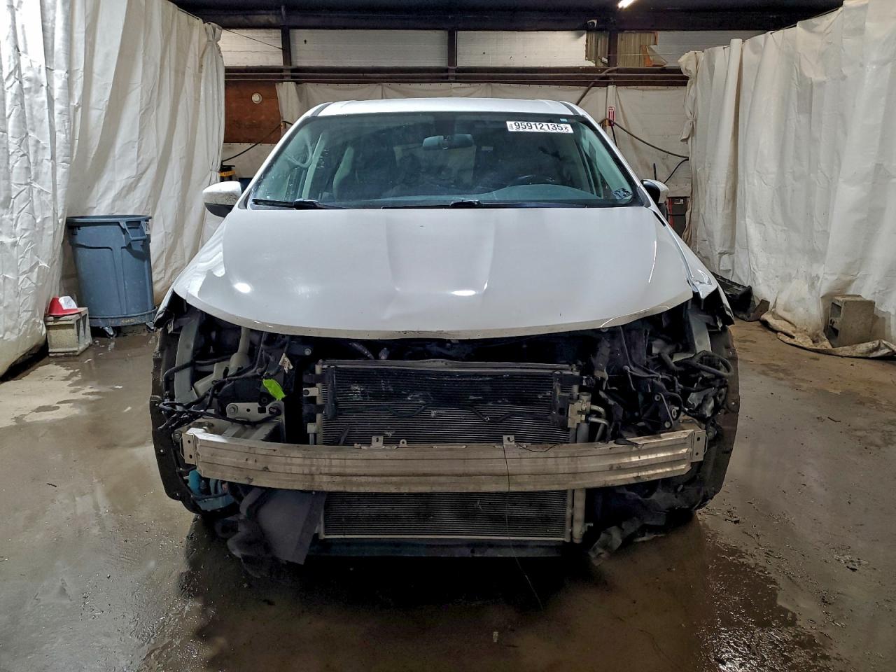 Chrysler Minivan Lx Image 6