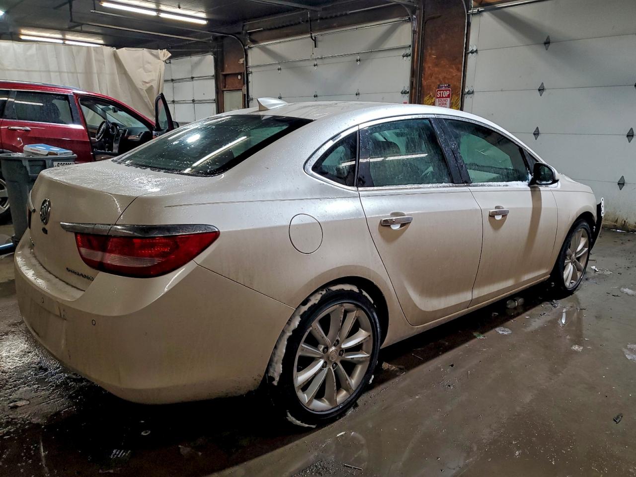 Buick Verano Image 3