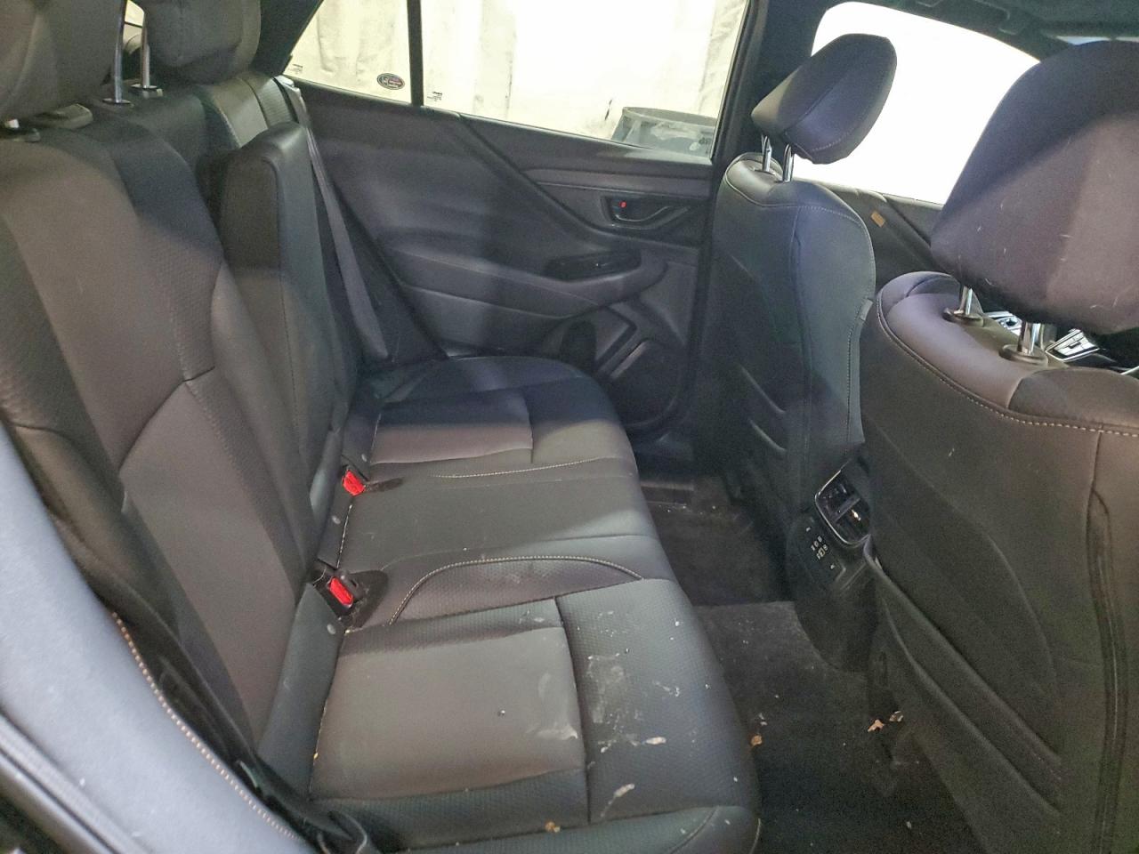 Subaru Outback Wilderness Image 11