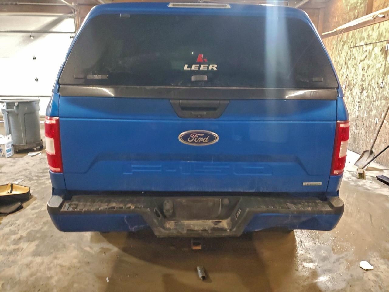 Ford F-150 Supercrew Image 6