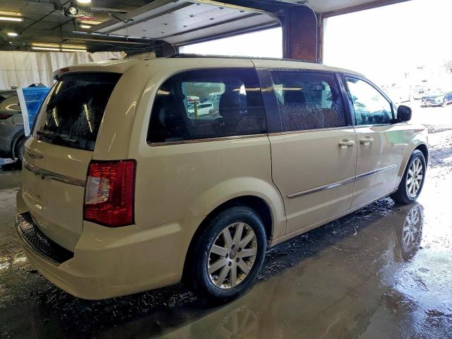 Chrysler Minivan Touring Image 7